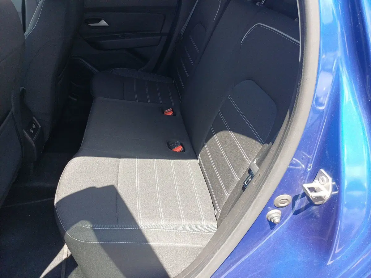 Dacia Duster usata a Frosinone (12)