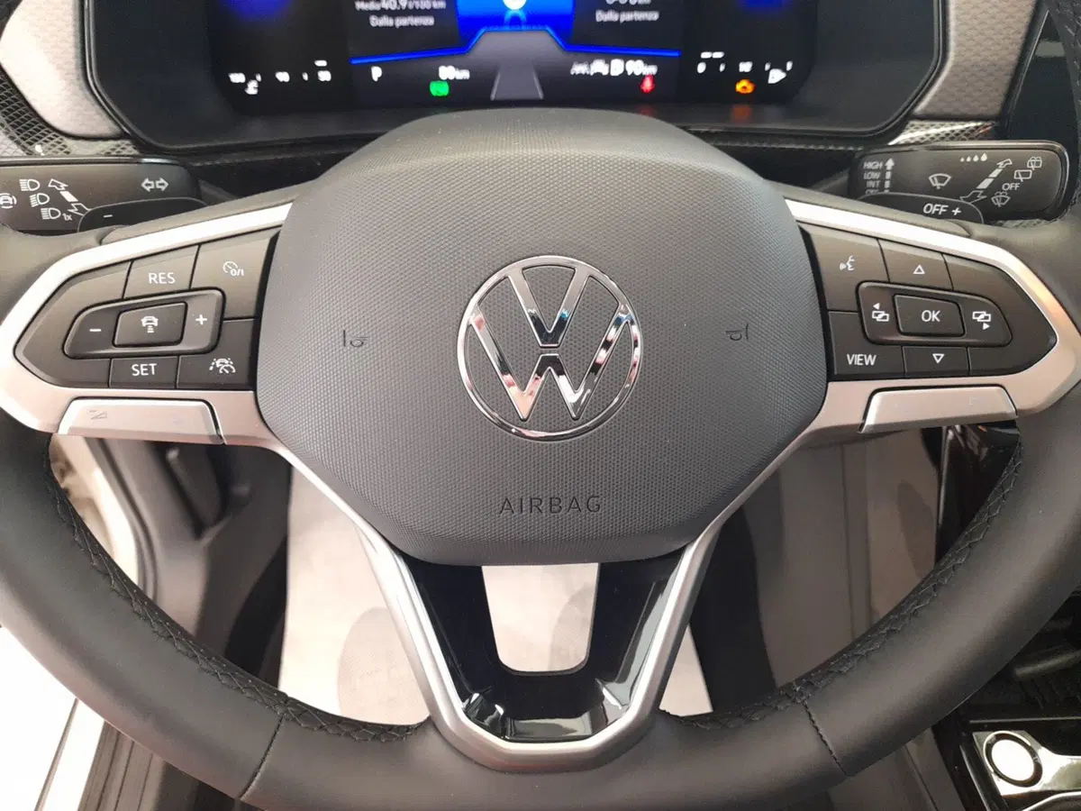 Volkswagen T-Cross nuova a Bologna (11)