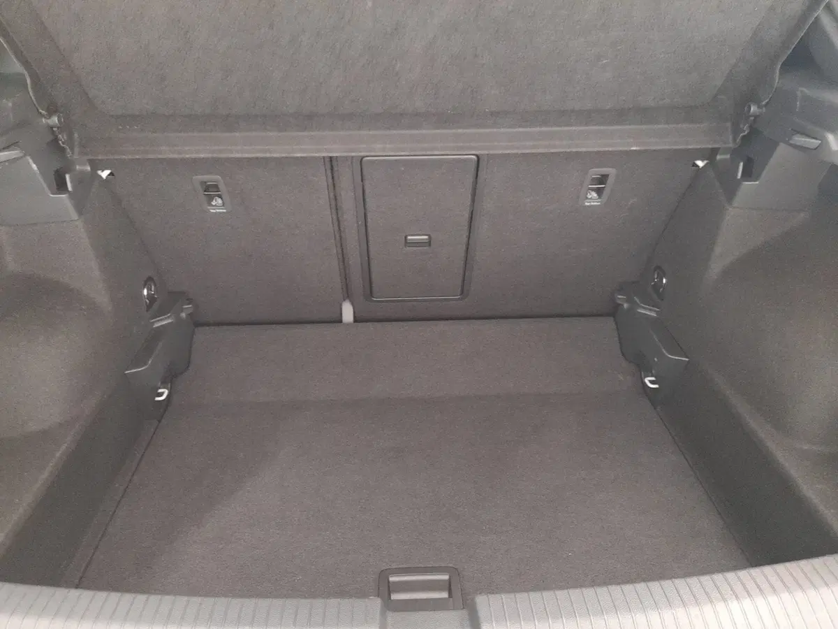 Volkswagen T-Roc usata a Bologna (17)