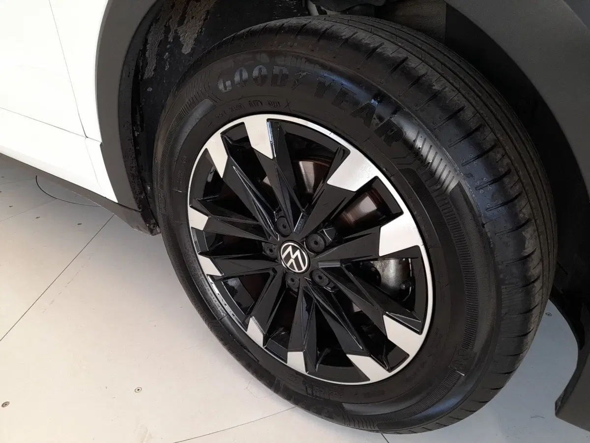 Volkswagen T-Cross usata a Bologna (8)