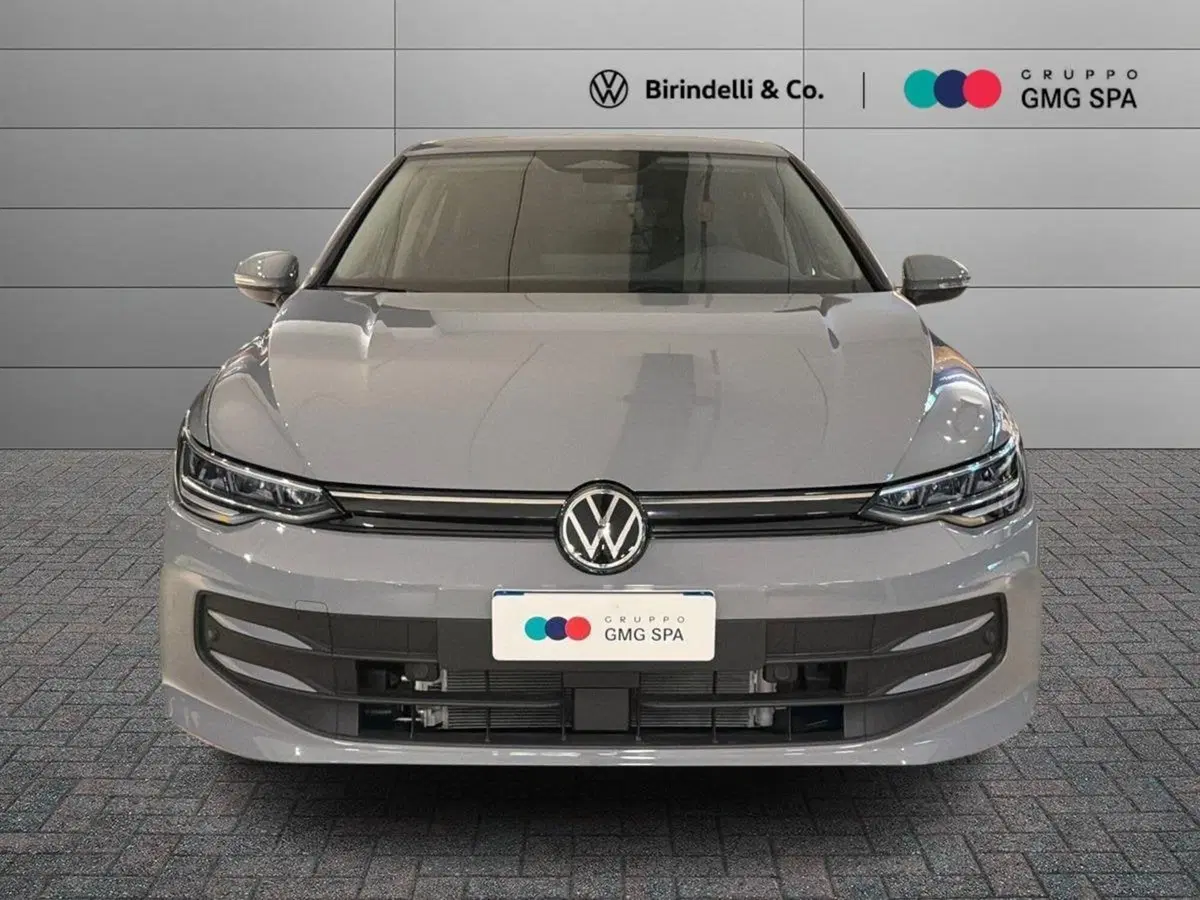 Volkswagen Golf nuova a Prato (2)