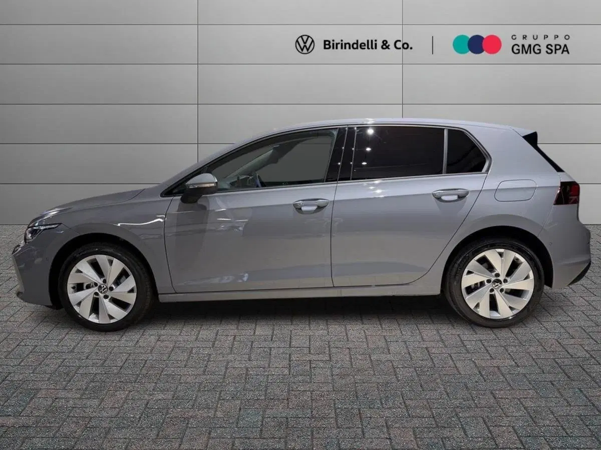 Volkswagen Golf nuova a Prato (5)