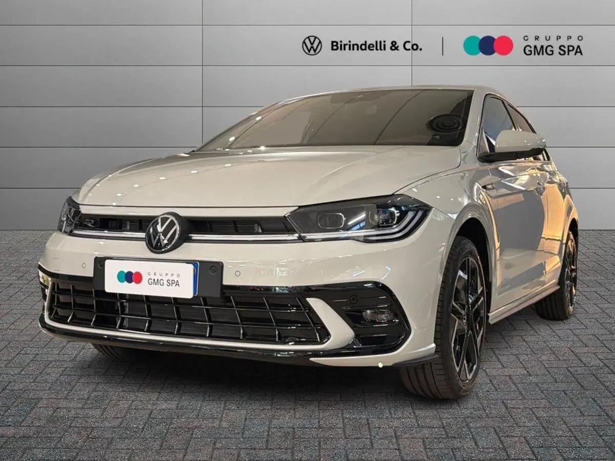 Volkswagen Polo nuova a Prato