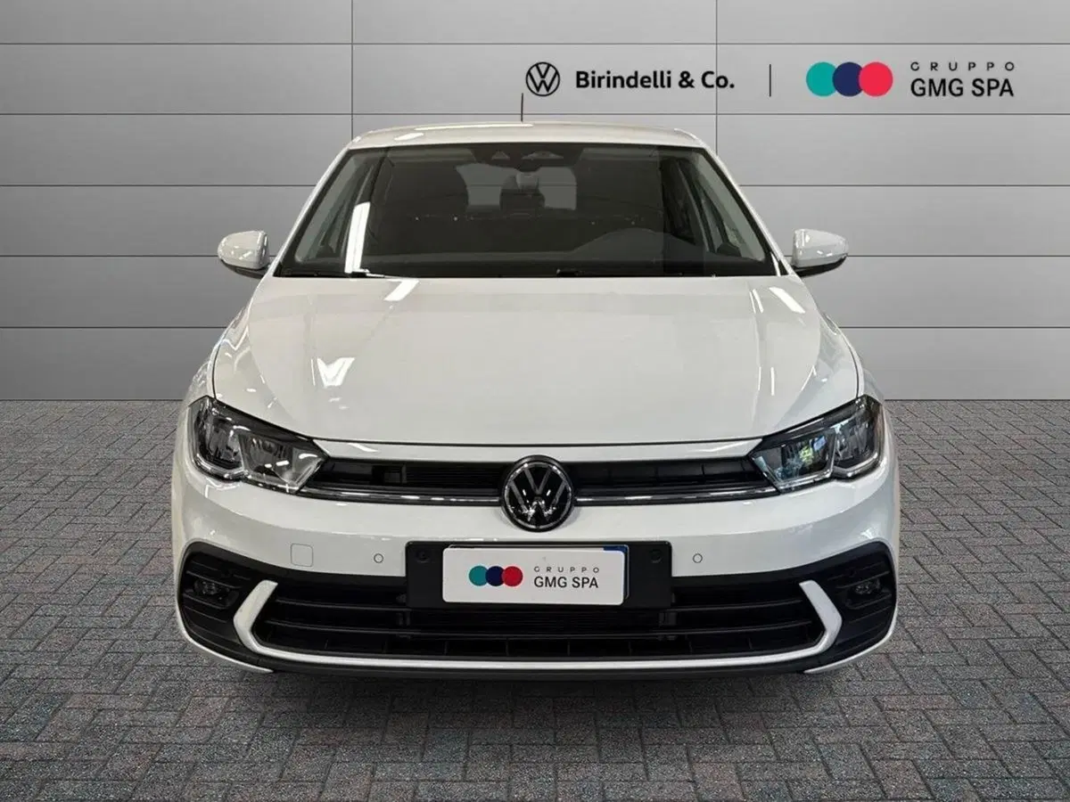 Volkswagen Polo nuova a Prato (2)