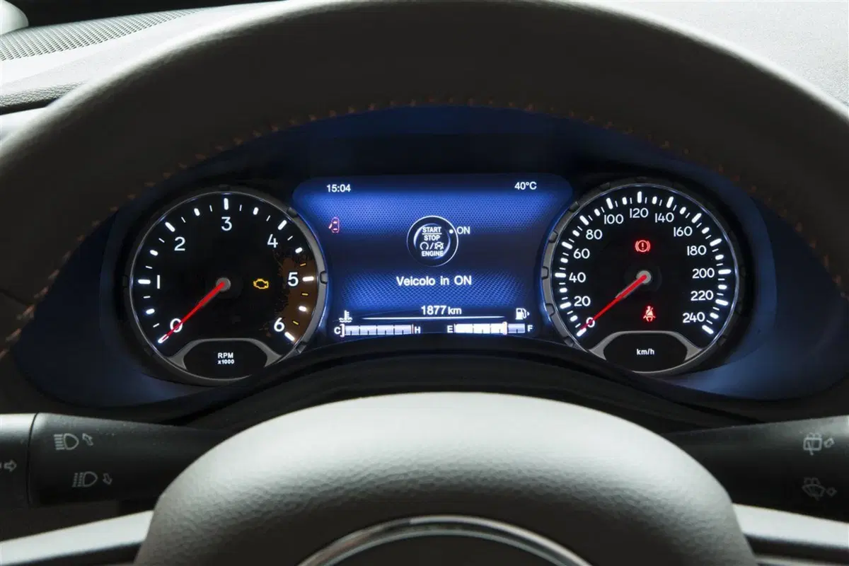 Jeep Renegade usata a Frosinone (11)