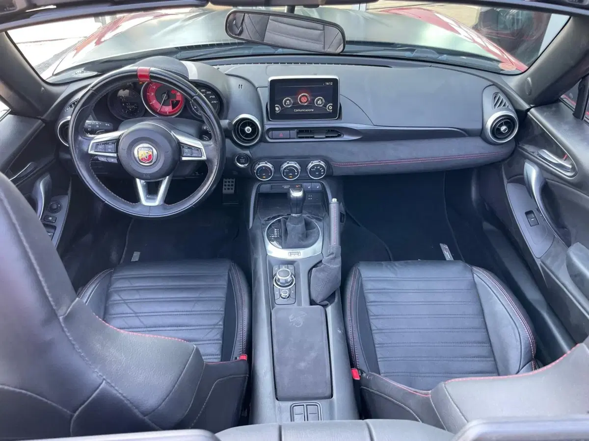 Abarth 124 Spider usata a Ancona (10)