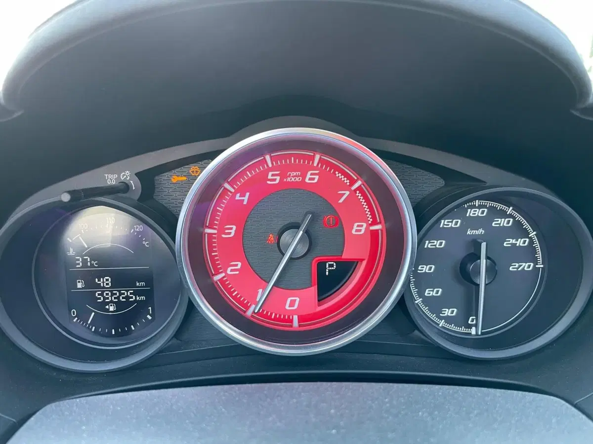 Abarth 124 Spider usata a Ancona (11)