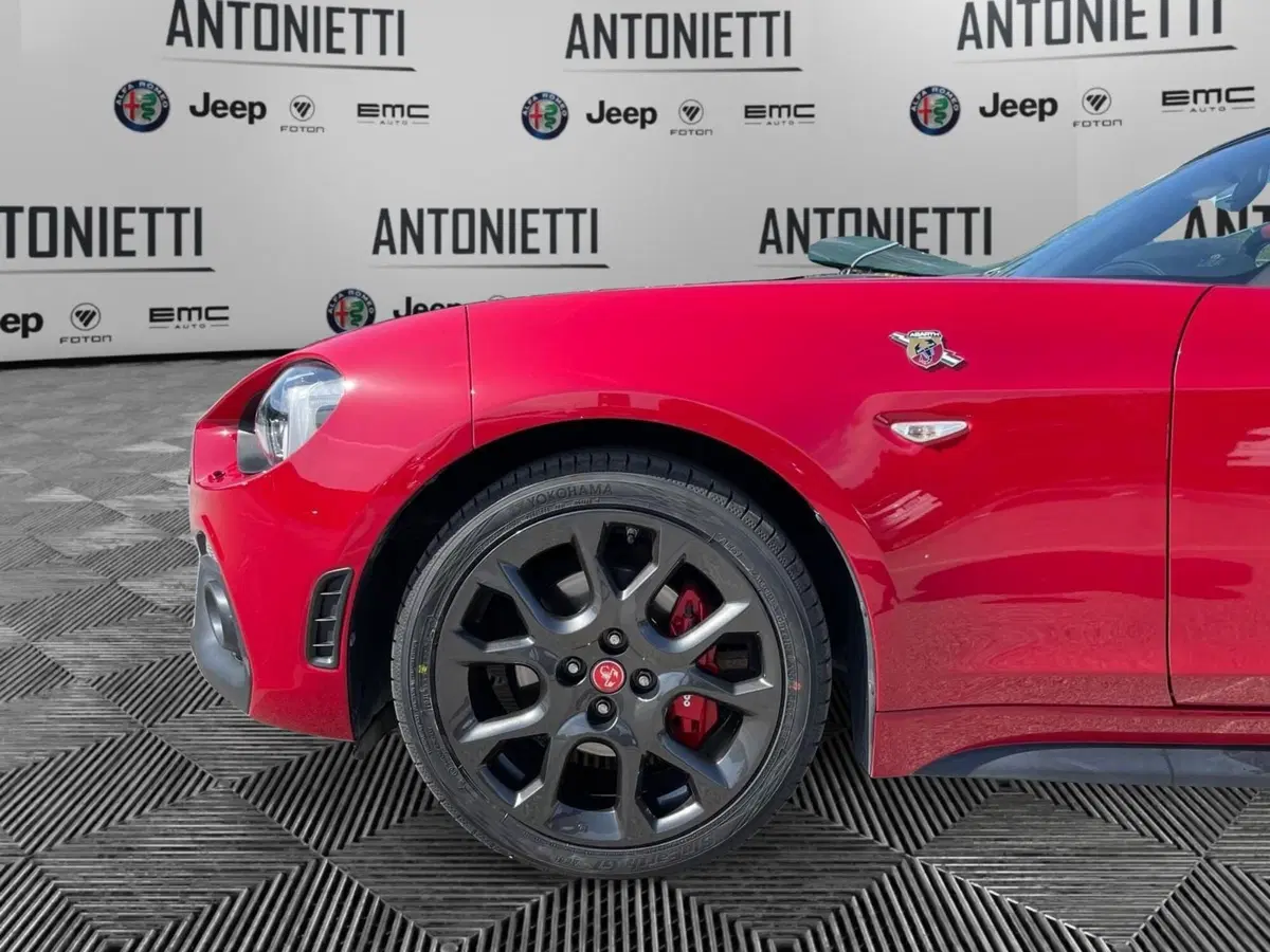 Abarth 124 Spider usata a Ancona (17)
