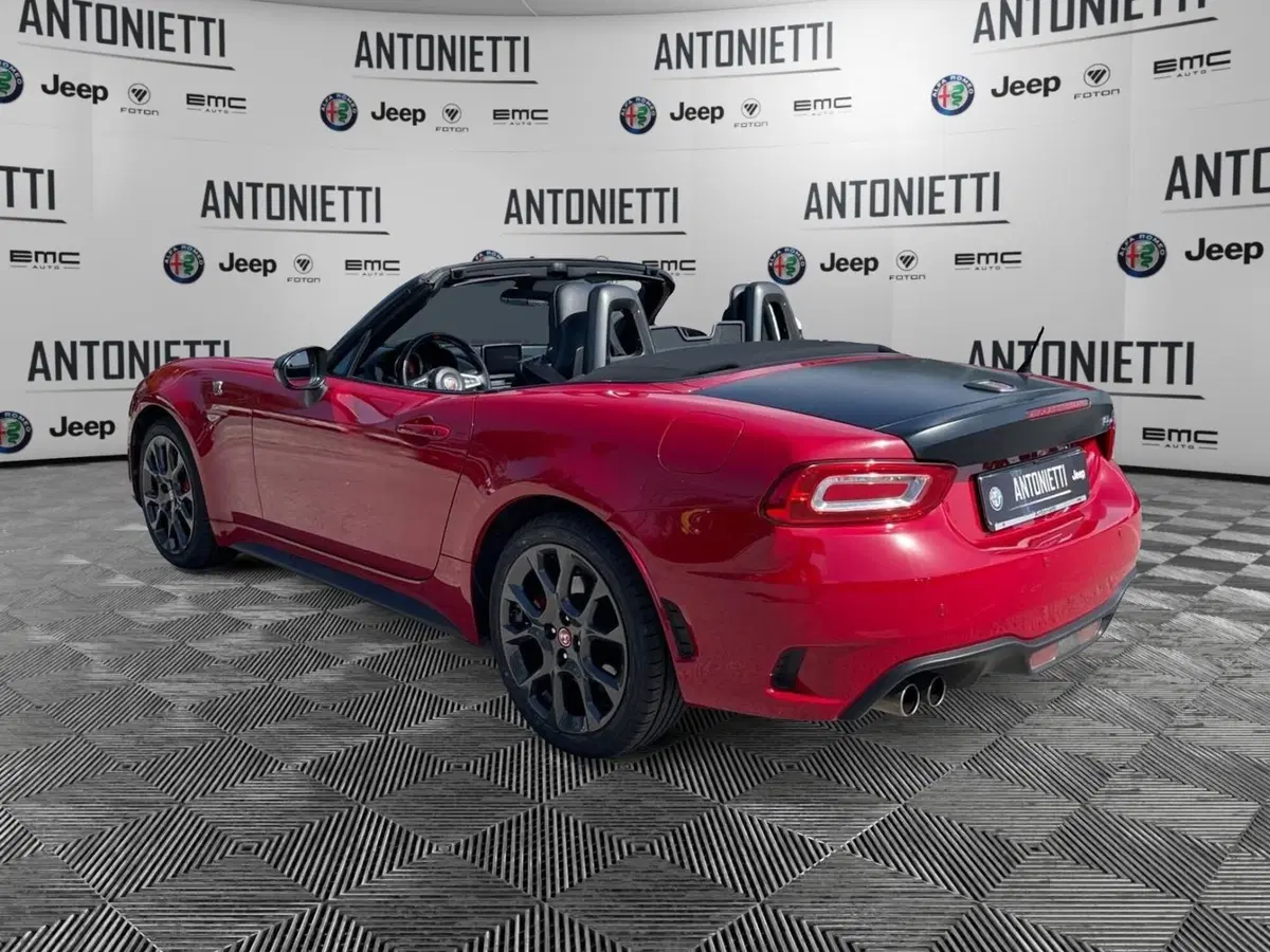 Abarth 124 Spider usata a Ancona (7)
