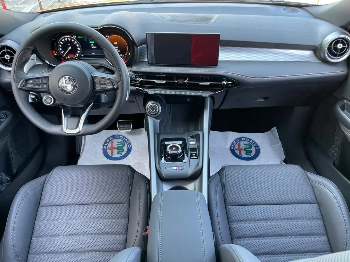 Alfa Romeo Tonale nuova a Ancona (10)