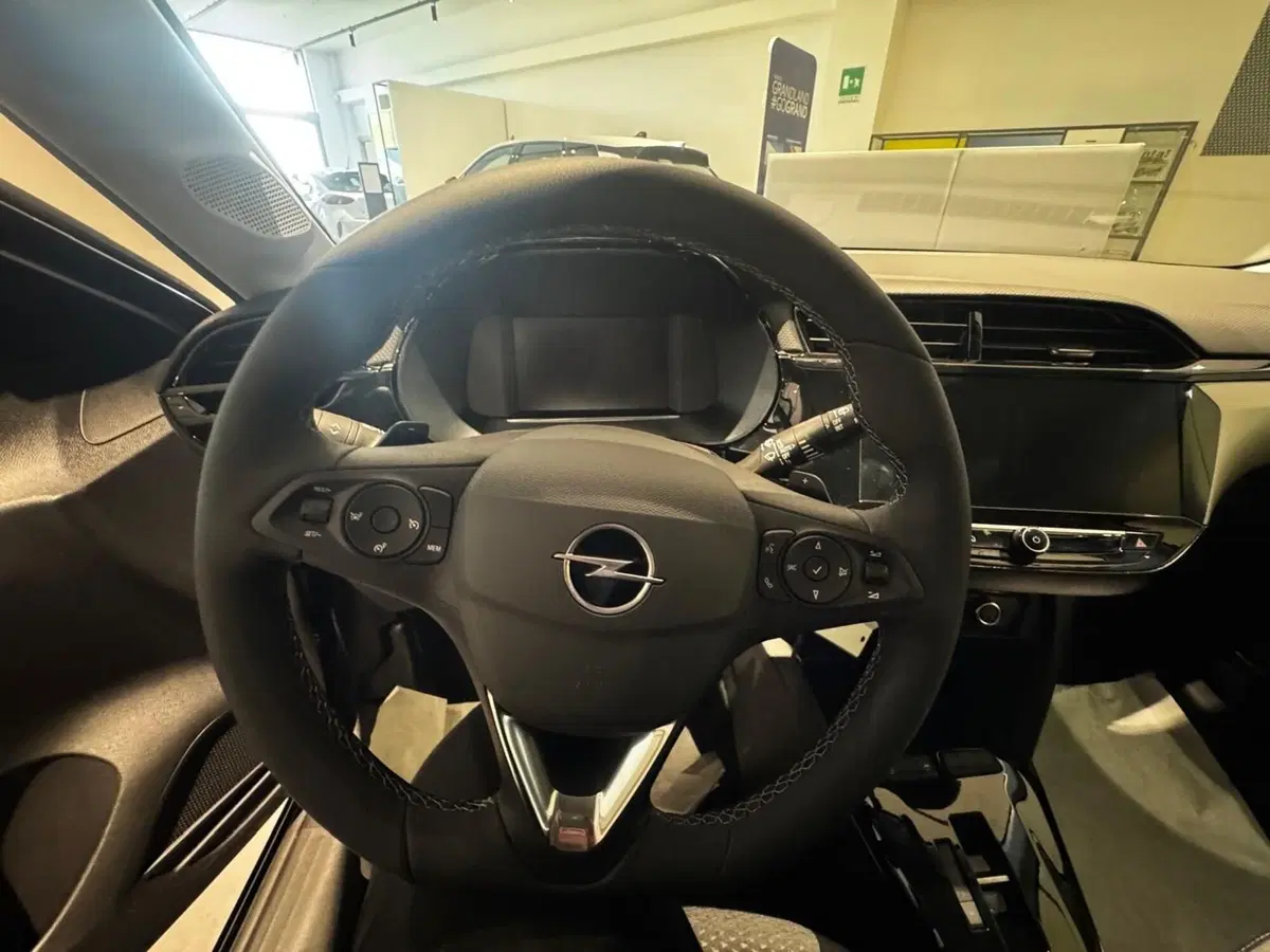 Opel Corsa nuova a Frosinone (5)