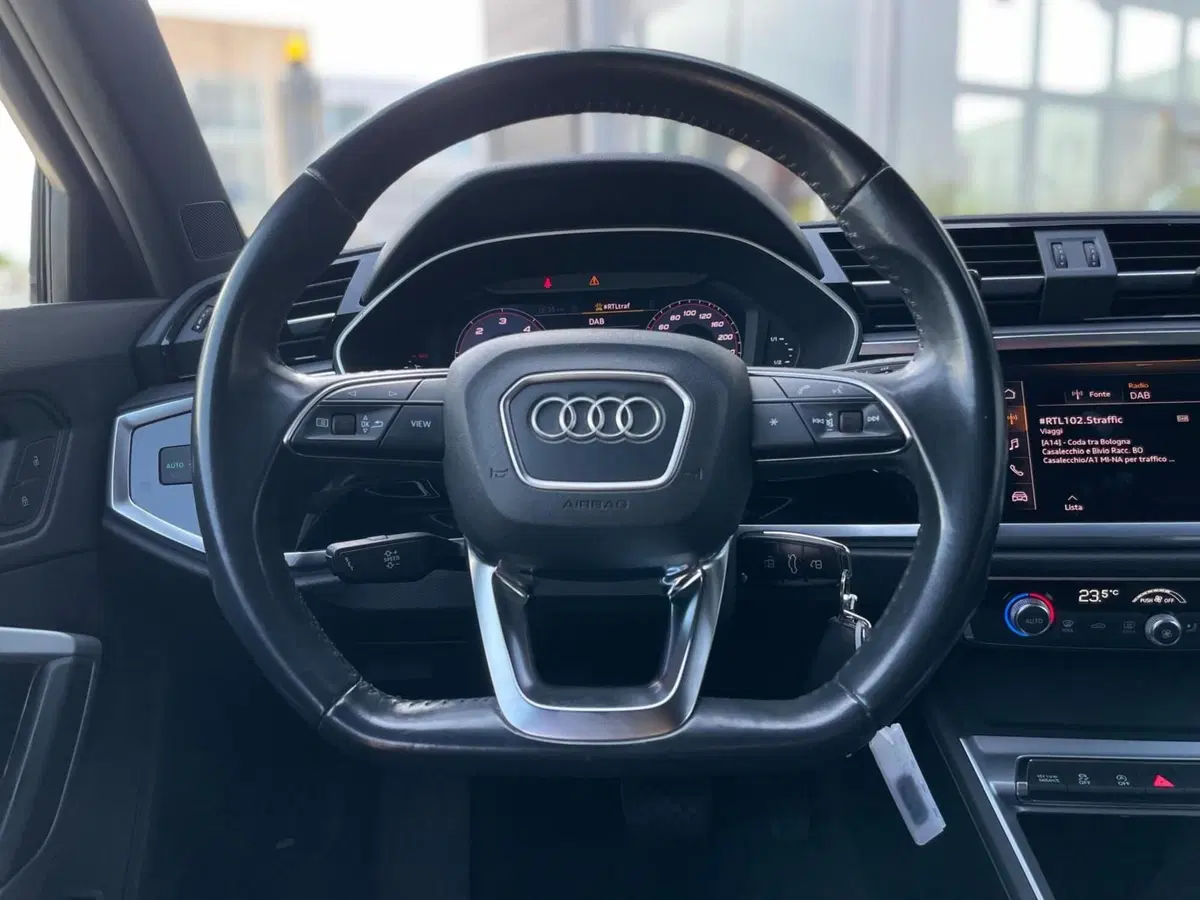 Audi Q3 Sportback usata a Ancona (11)