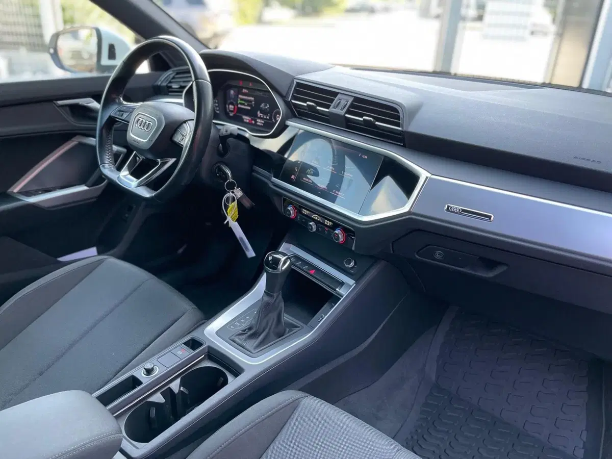 Audi Q3 Sportback usata a Ancona (15)
