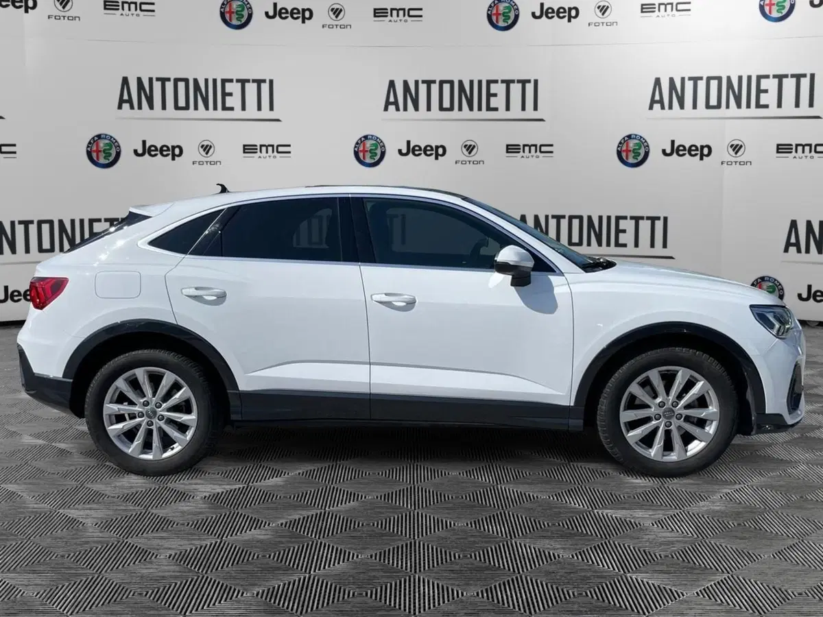 Audi Q3 Sportback usata a Ancona (4)