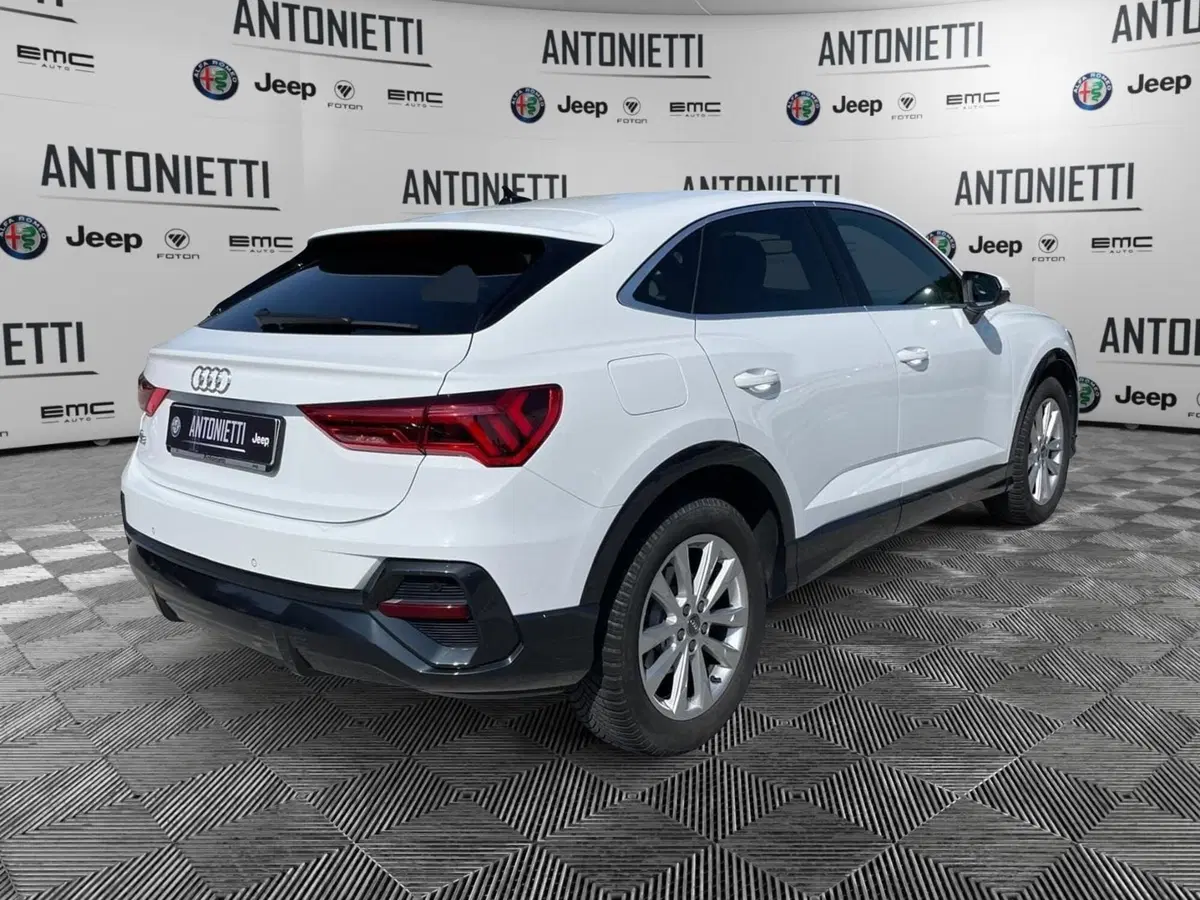 Audi Q3 Sportback usata a Ancona (5)