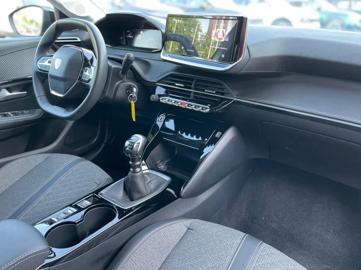 Peugeot 208 usata a Ancona (15)
