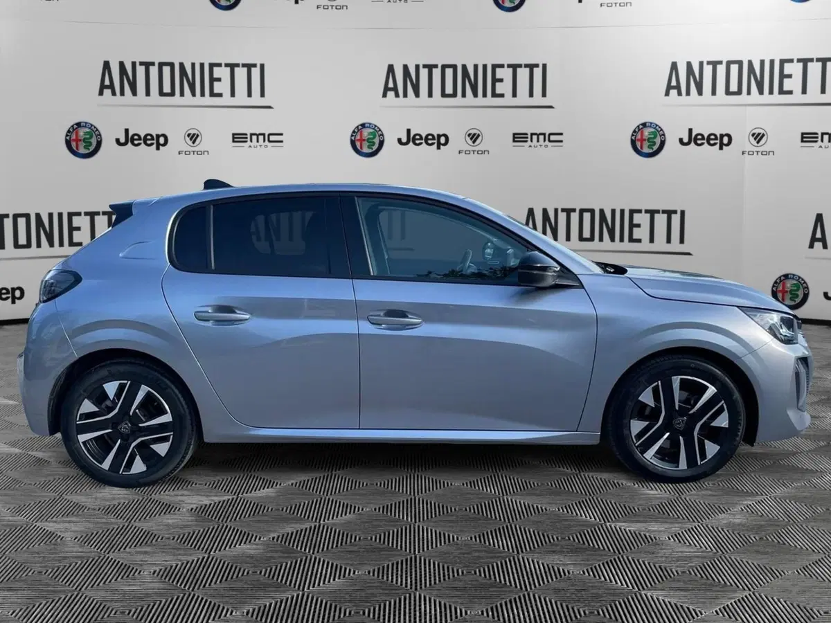 Peugeot 208 usata a Ancona (4)