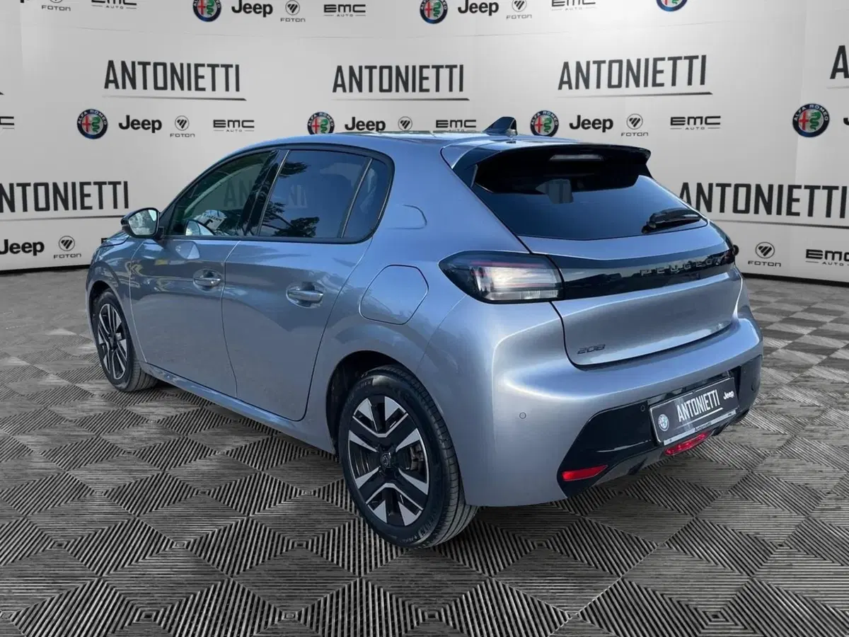 Peugeot 208 usata a Ancona (7)