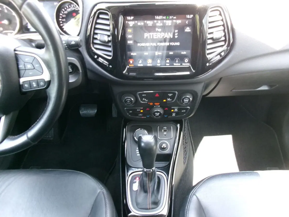 Jeep Compass usata a Venezia (14)