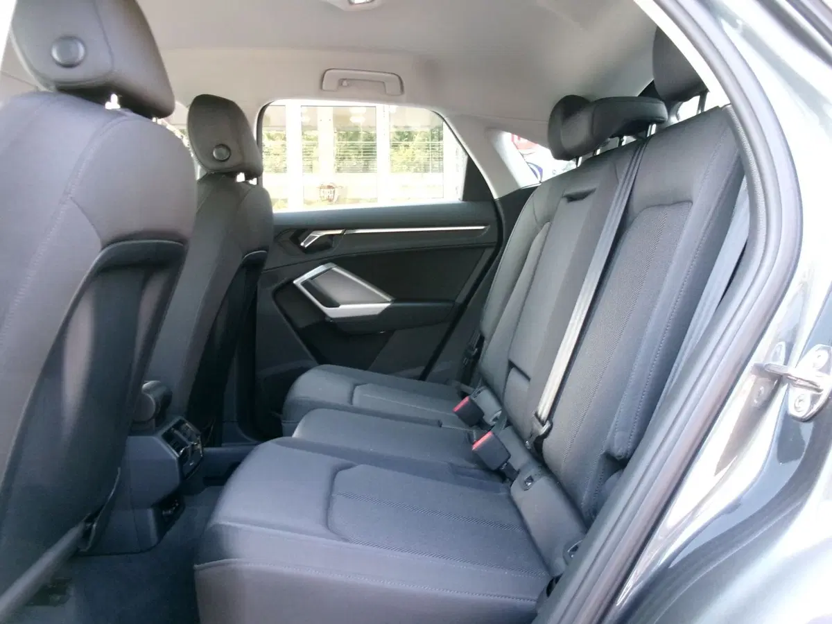 Audi Q3 Sportback usata a Venezia (12)