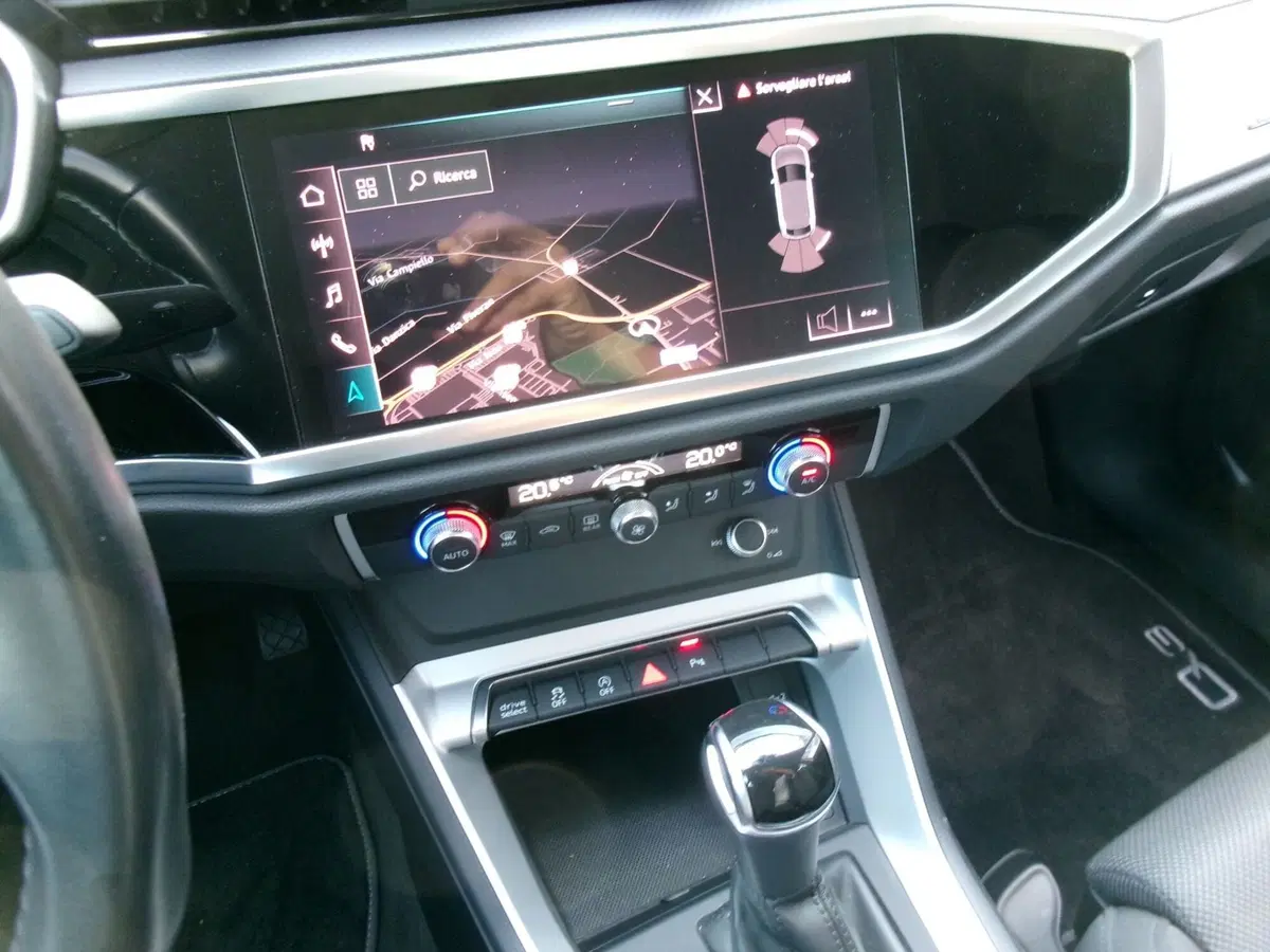 Audi Q3 Sportback usata a Venezia (15)
