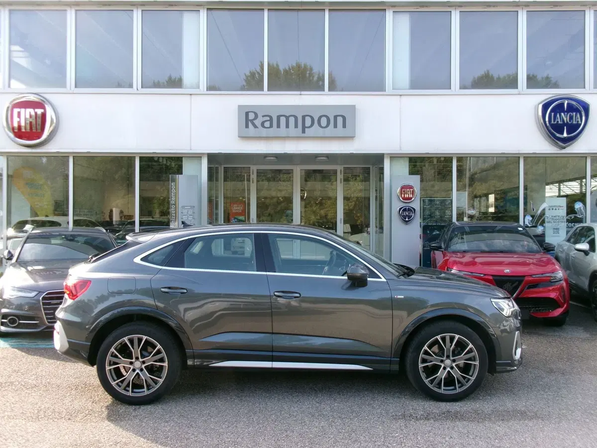 Audi Q3 Sportback usata a Venezia (2)