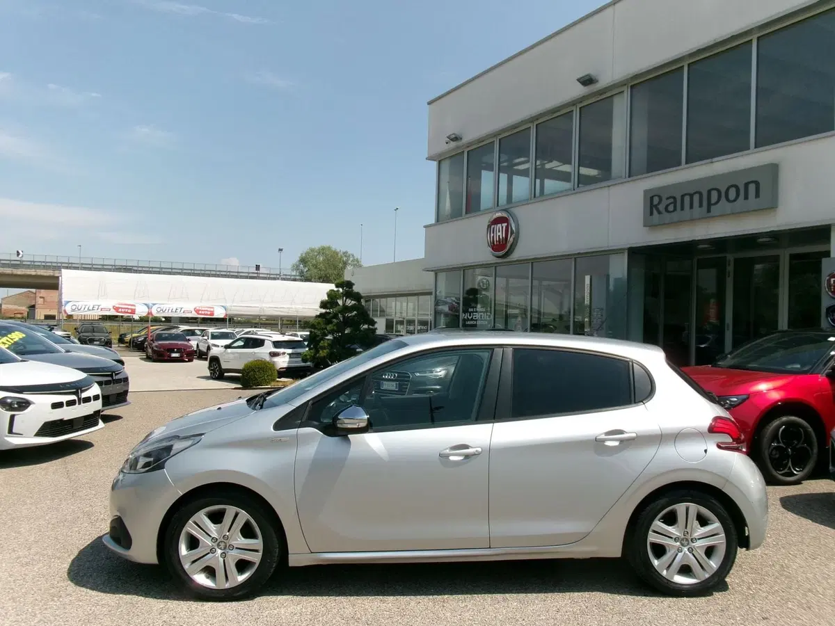 Peugeot 208 usata a Venezia (2)