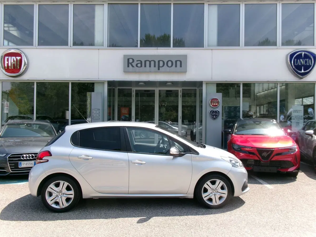 Peugeot 208 usata a Venezia (3)