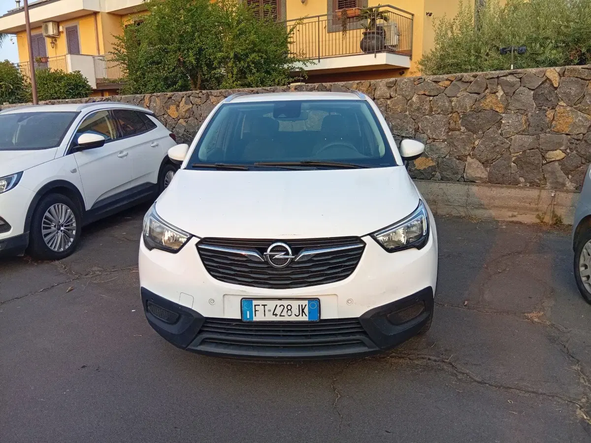 Opel Crossland X usata a Catania (5)