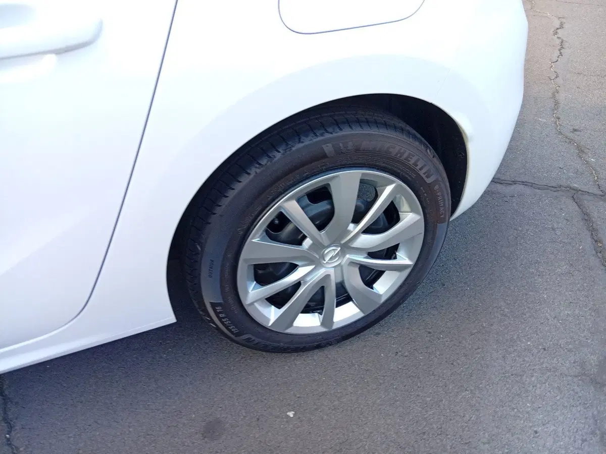 Opel Corsa nuova a Catania (9)