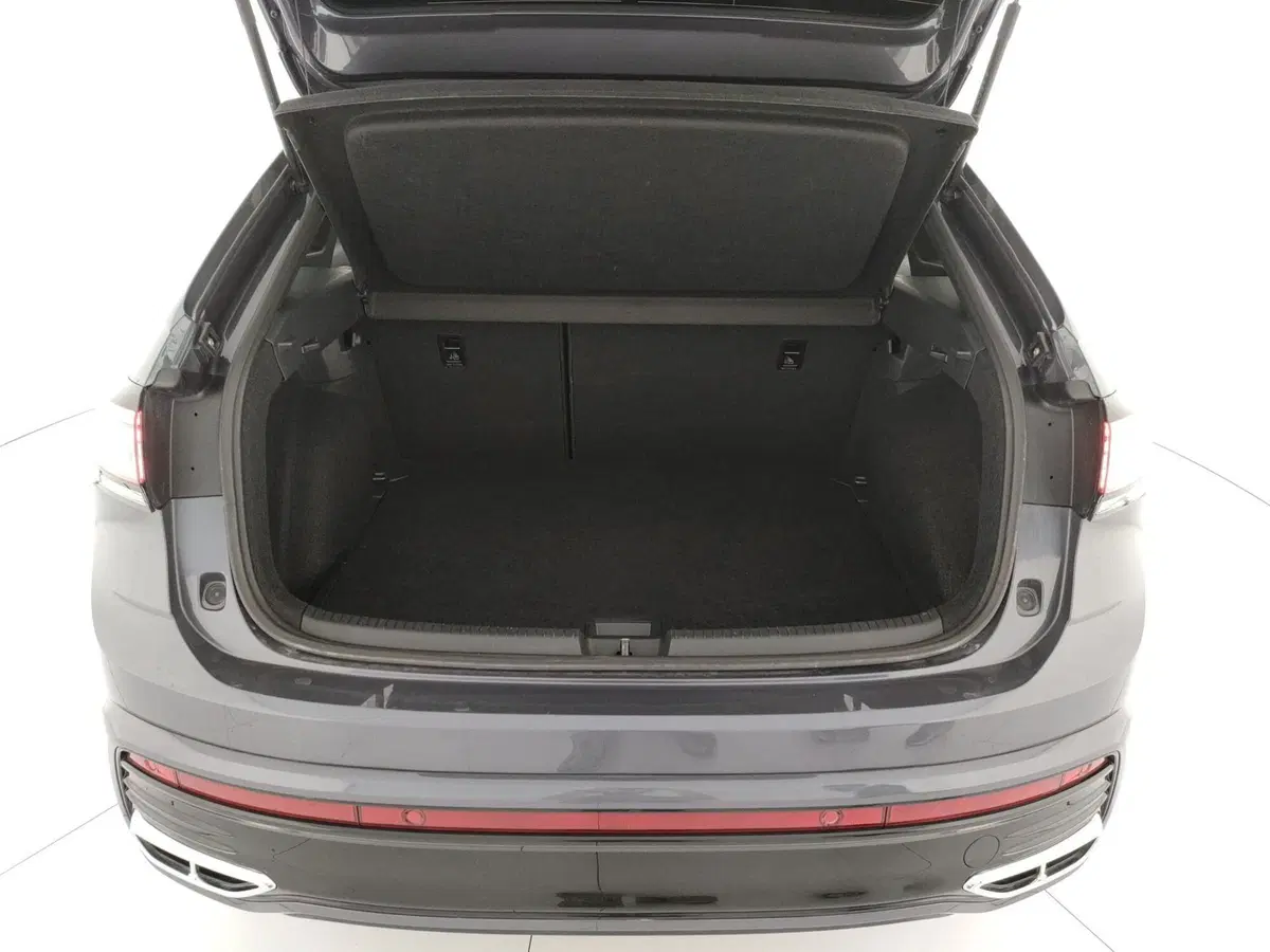 Volkswagen Taigo usata a Arezzo (11)