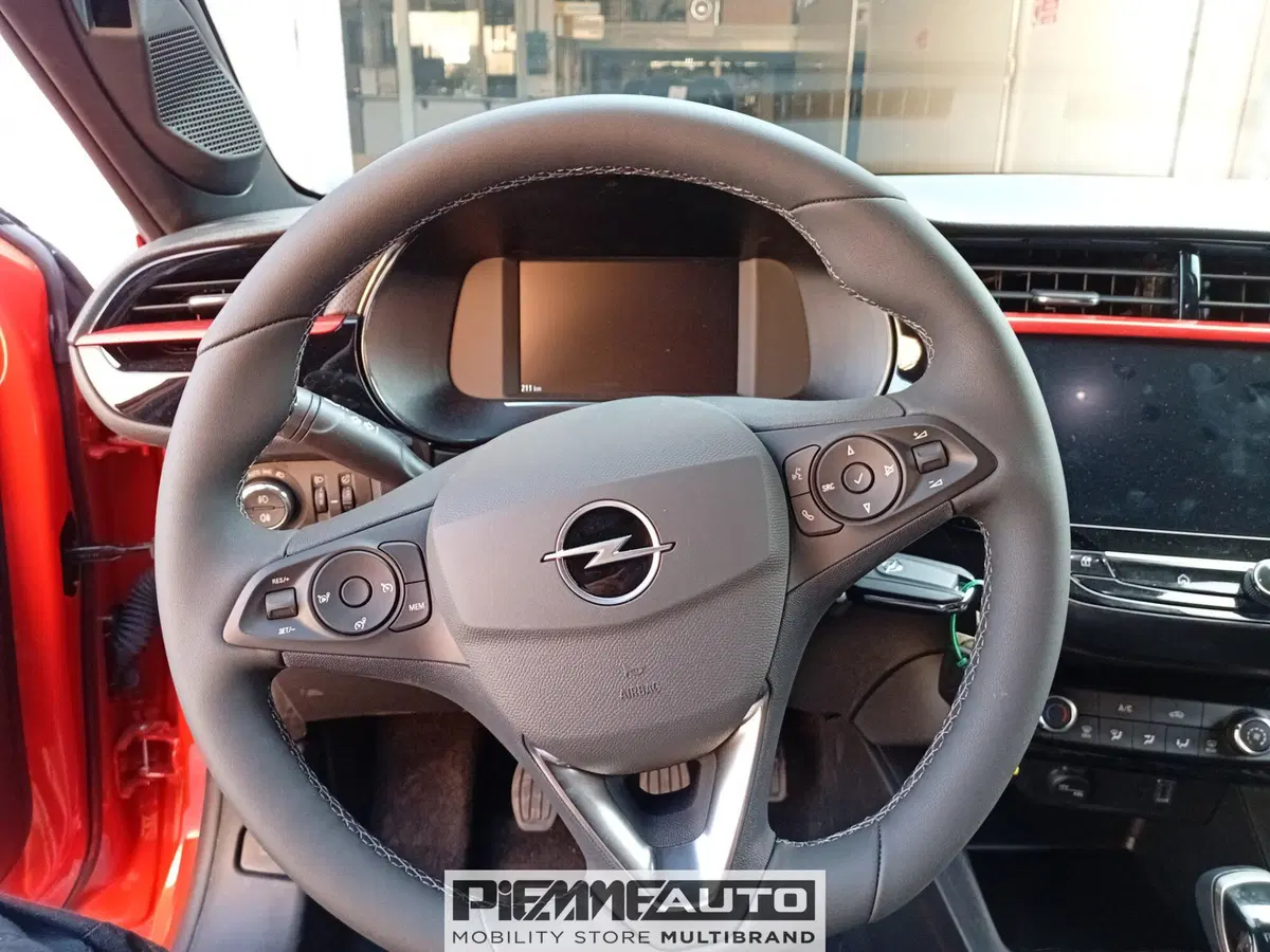 Opel Corsa nuova a Parma (11)