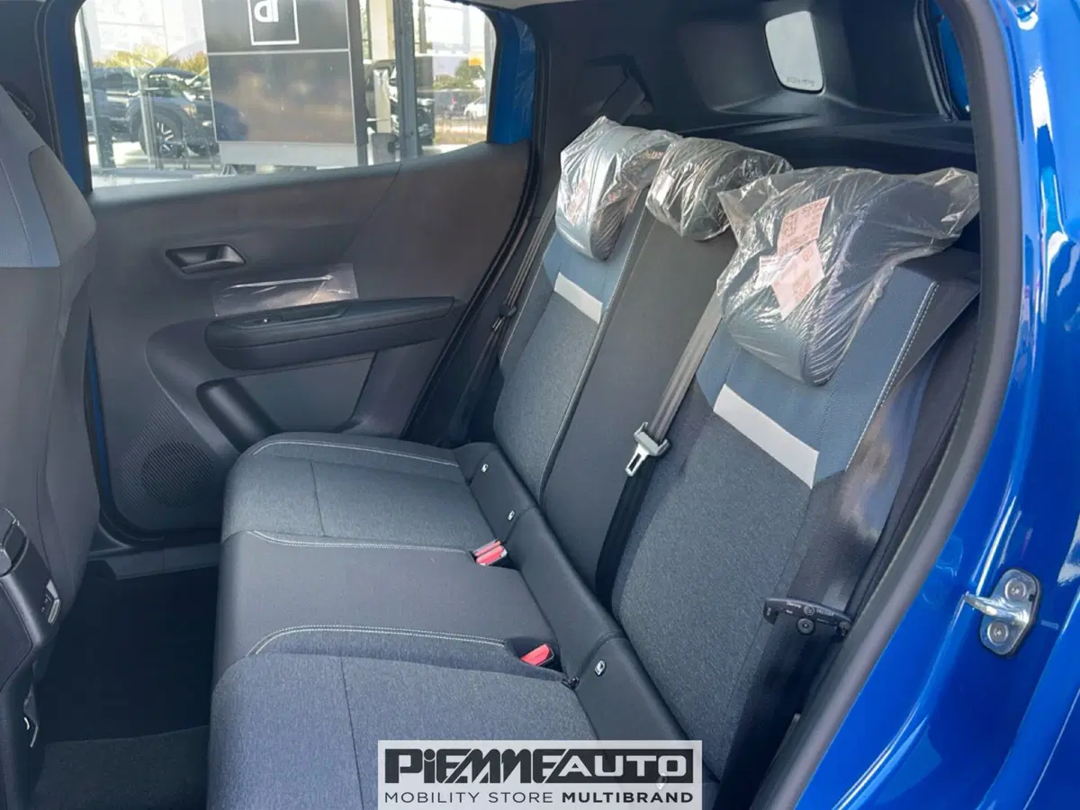 Opel Frontera nuova a Parma (10)