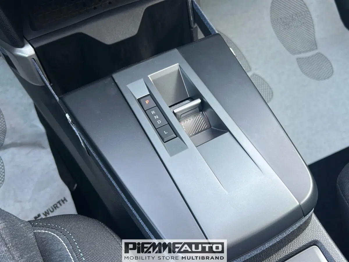 Opel Frontera nuova a Parma (13)