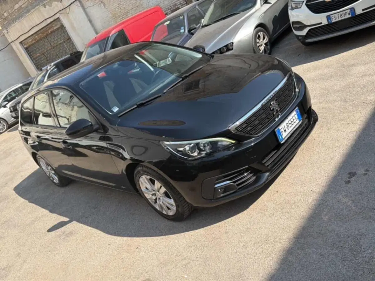 Peugeot 308 SW usata a Foggia