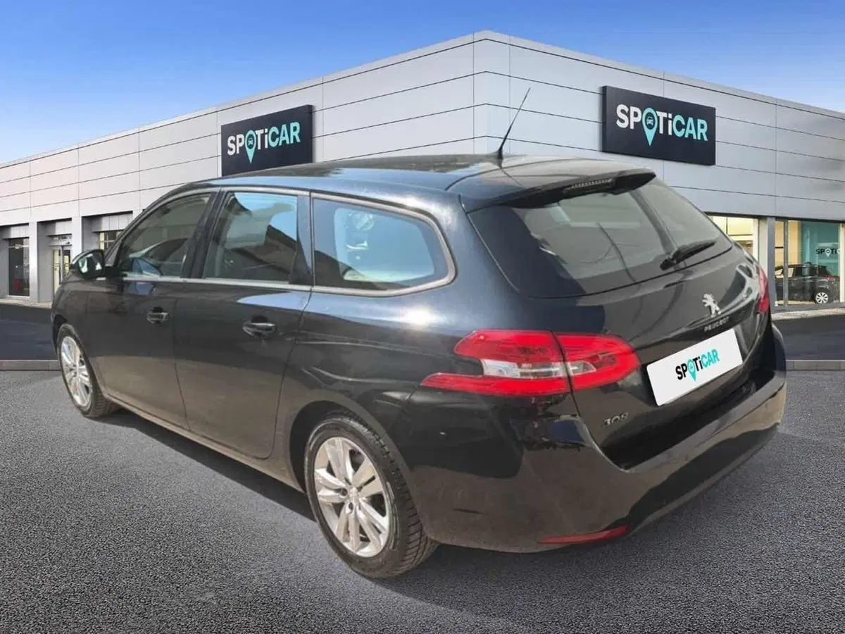 Peugeot 308 SW usata a Foggia (7)