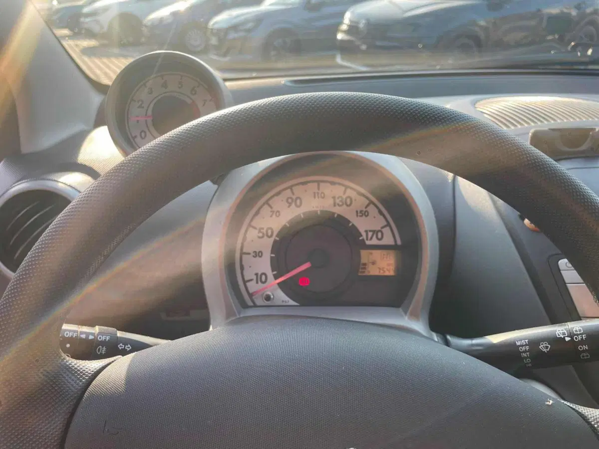 Peugeot 107 usata a Foggia (12)
