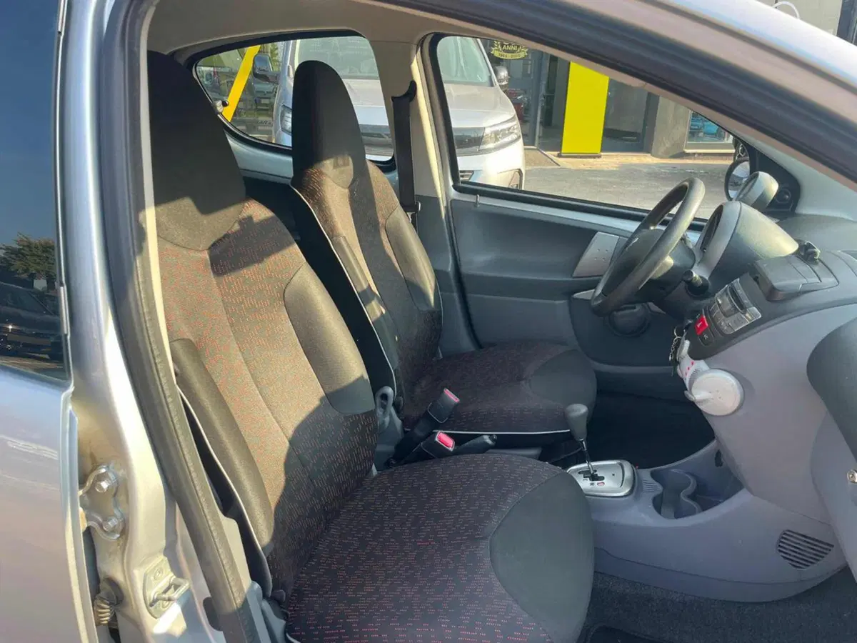 Peugeot 107 usata a Foggia (15)