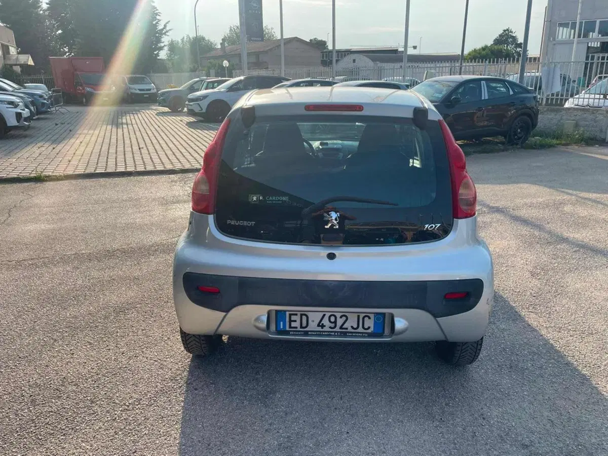 Peugeot 107 usata a Foggia (2)