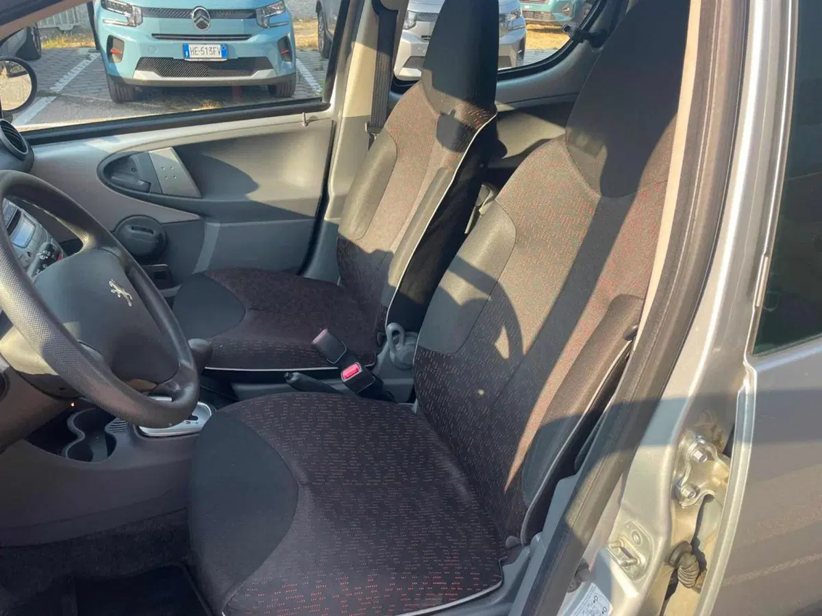 Peugeot 107 usata a Foggia (20)