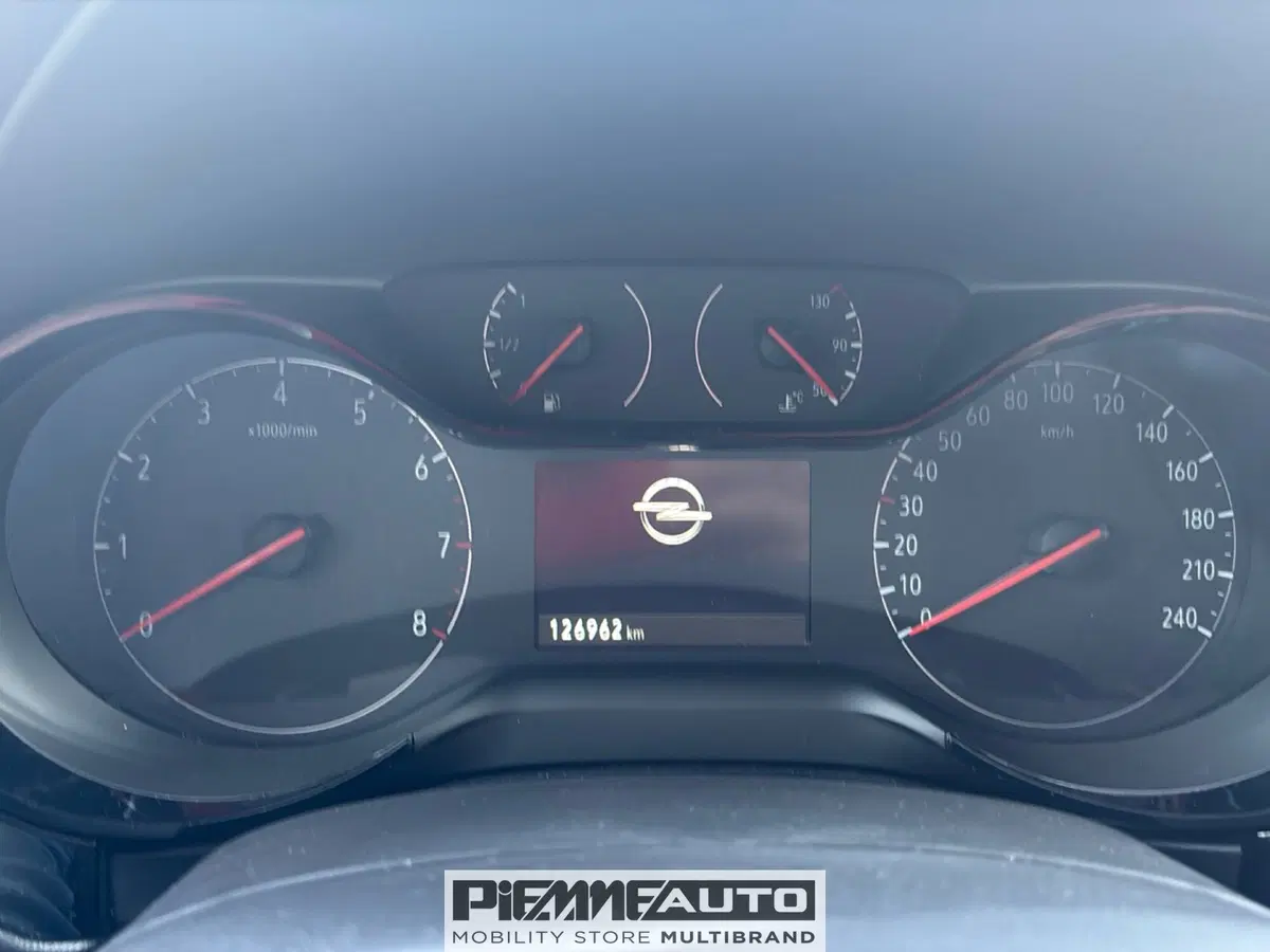Opel Corsa usata a Parma (12)