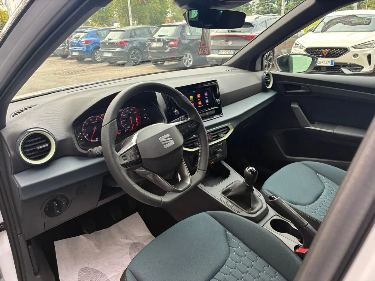 SEAT Arona nuova a Monza e Brianza (10)