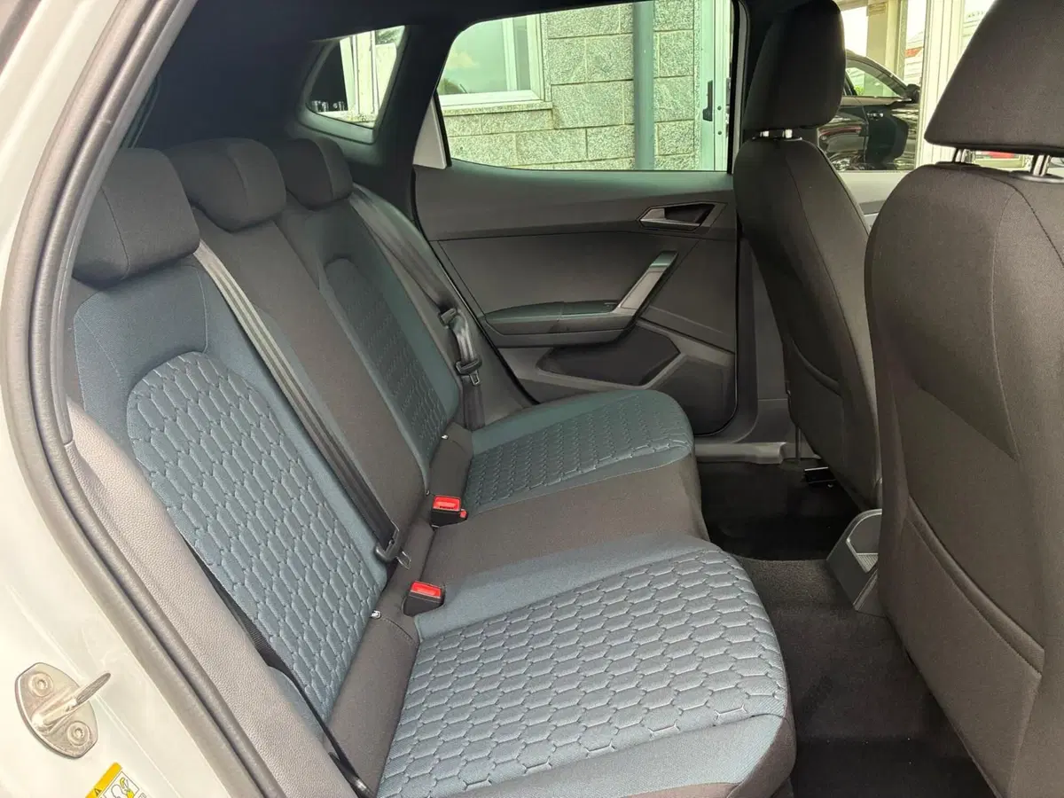 SEAT Arona nuova a Monza e Brianza (11)