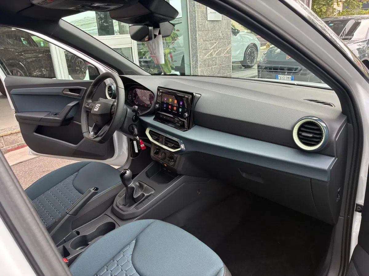 SEAT Arona nuova a Monza e Brianza (9)