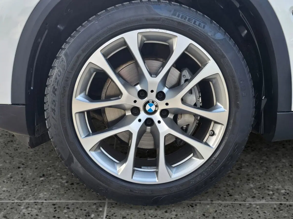 BMW X5 usata a Bari (8)
