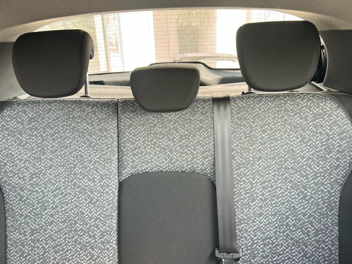 Lancia Ypsilon usata a Bergamo (16)
