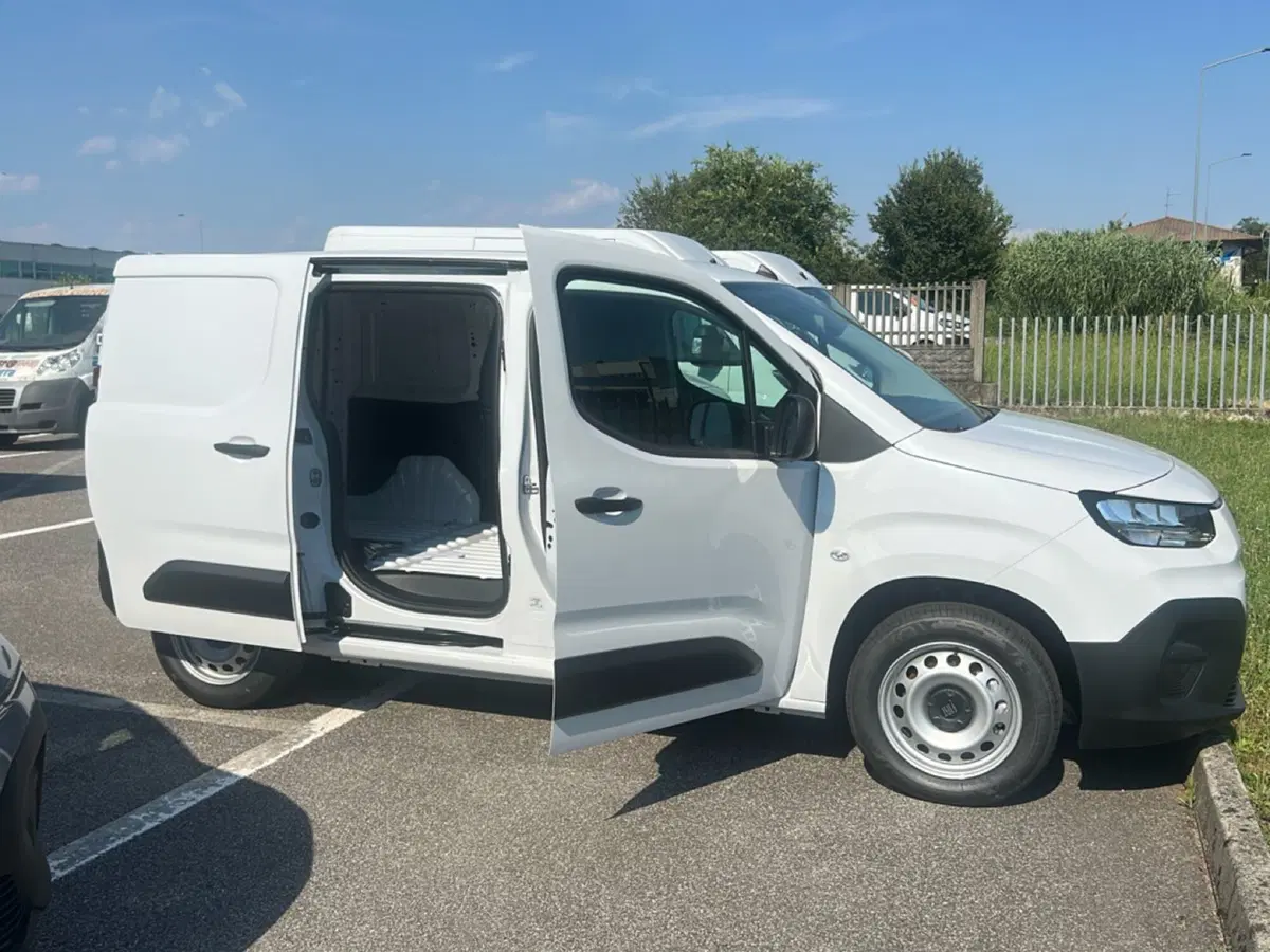 Fiat Doblò Furgone nuova a Bergamo (18)
