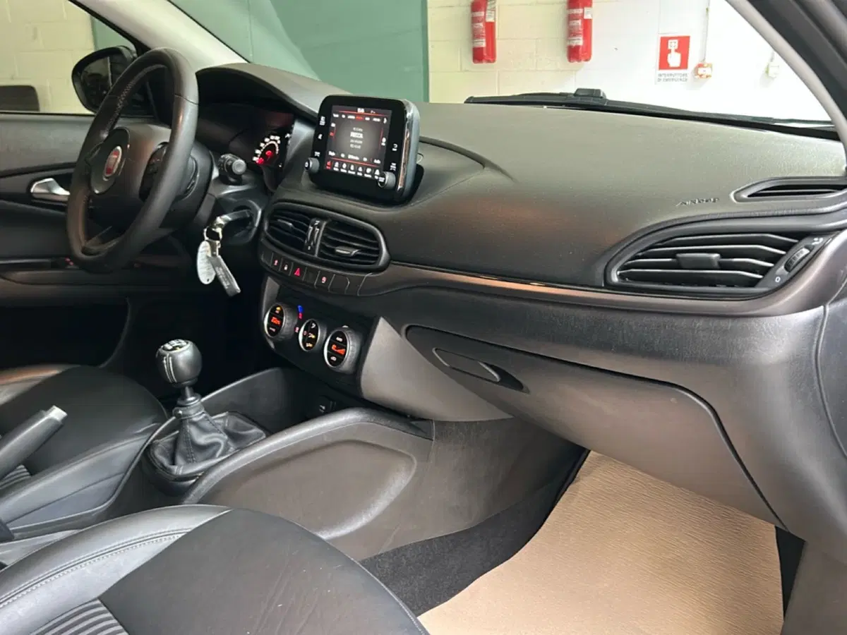 Fiat Tipo Station Wagon usata a Vercelli (18)