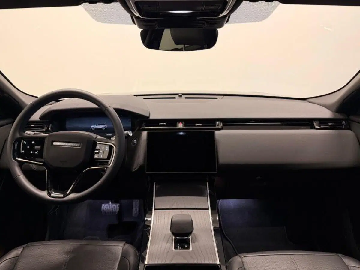 Land Rover Range Rover Velar usata a Venezia (6)