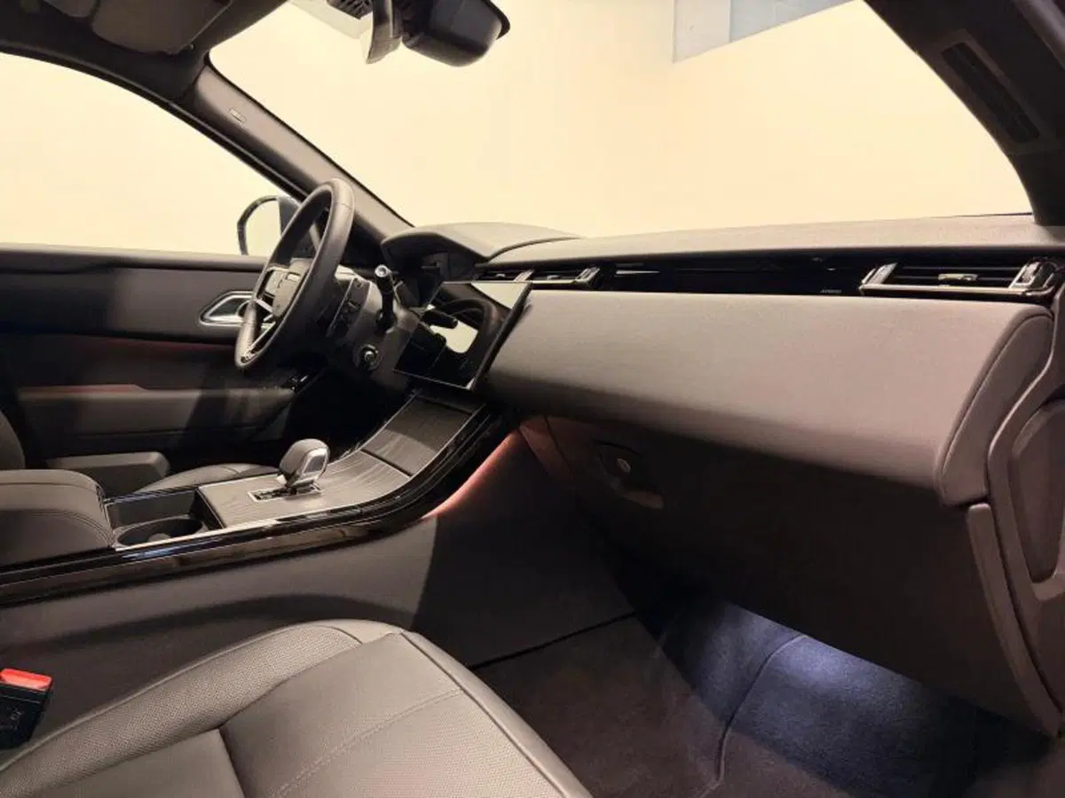 Land Rover Range Rover Velar usata a Venezia (7)
